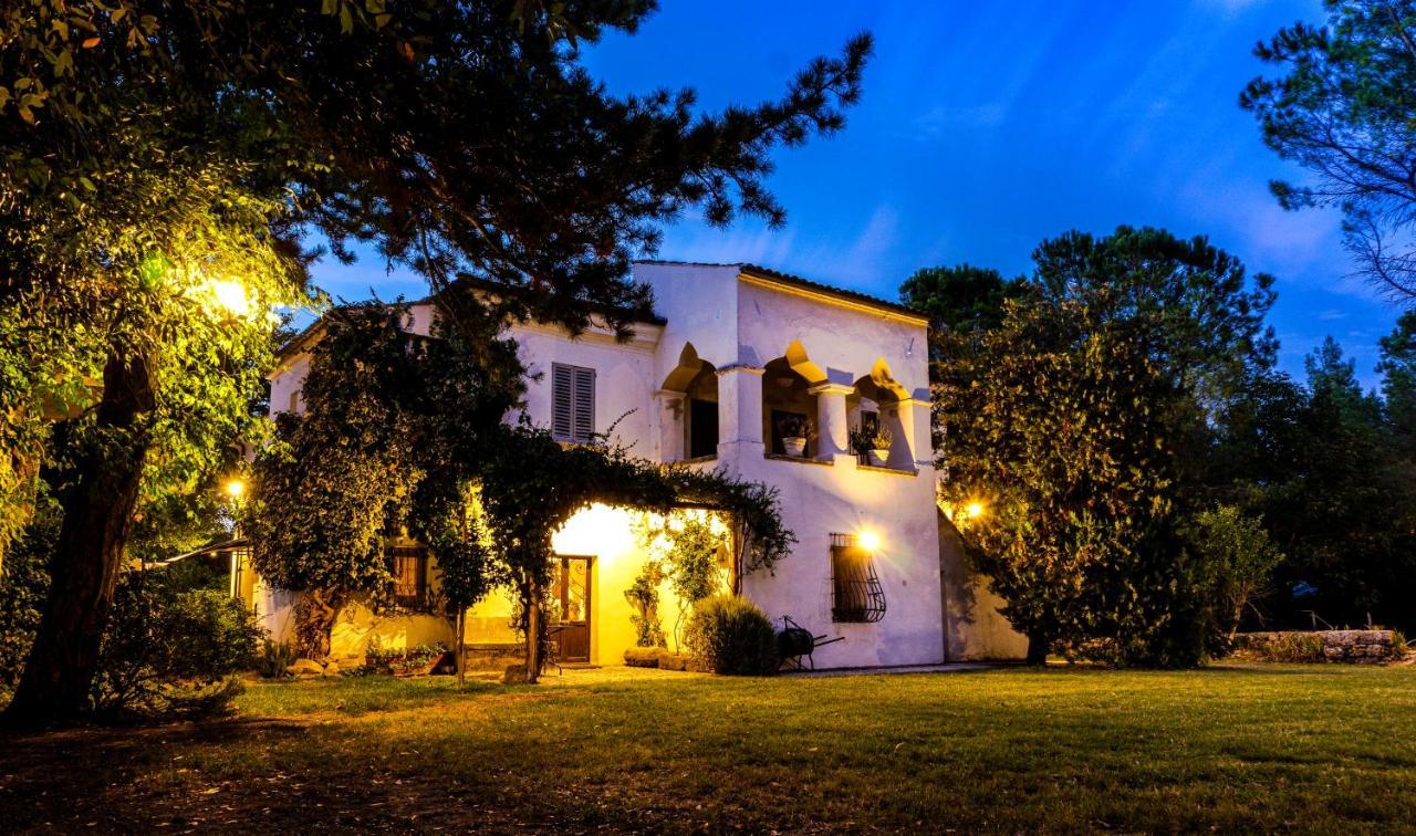 Agriturismo "Borgo Madonna Degli Angeli" - Charming Cottages In The Gardens ! Tocco da Casauria エクステリア 写真