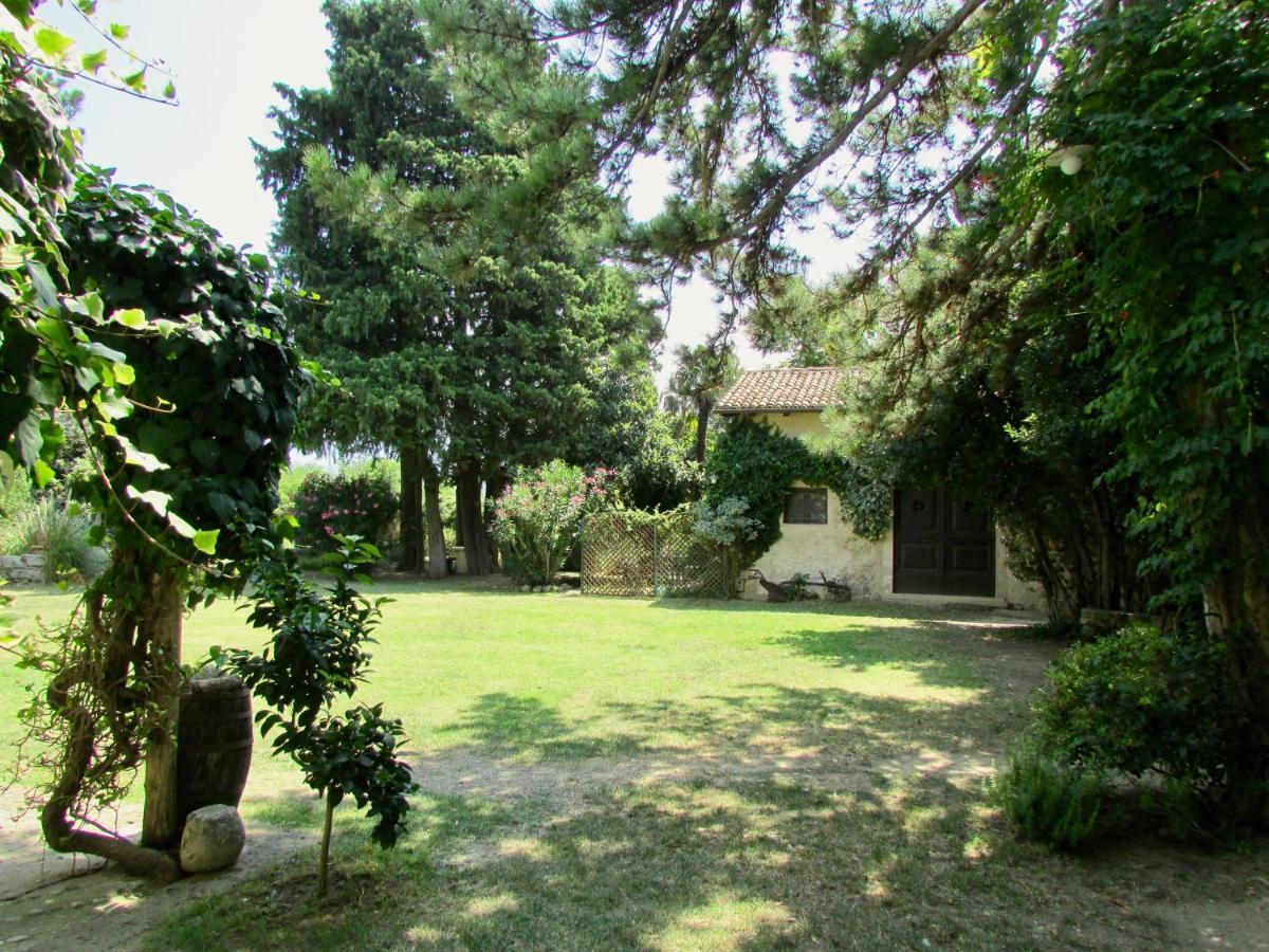 Agriturismo "Borgo Madonna Degli Angeli" - Charming Cottages In The Gardens ! Tocco da Casauria エクステリア 写真